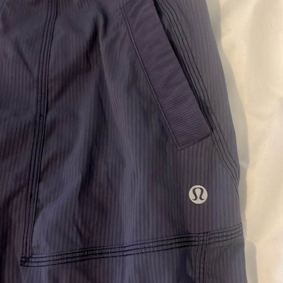 Lululemon dance studio crop pants - Picture 2 of 5